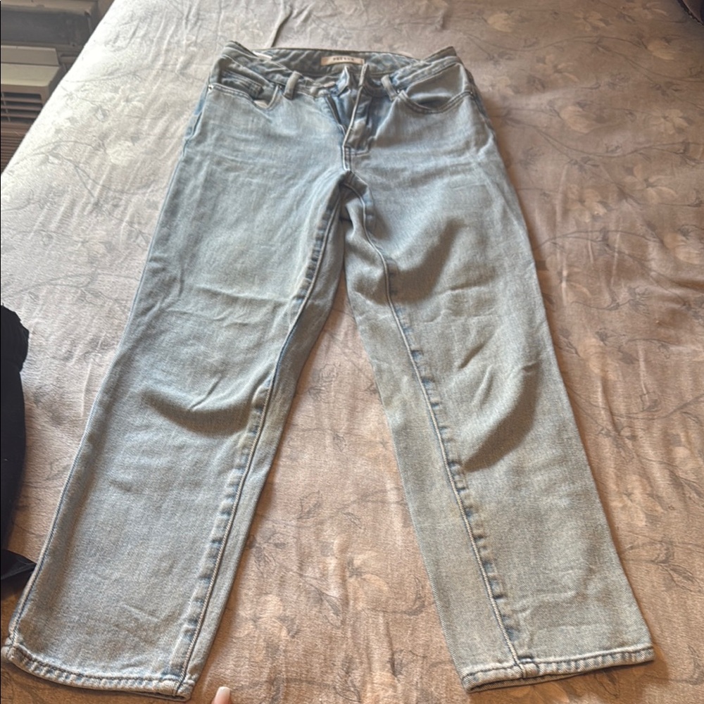 Women's Light Blue Jeans
